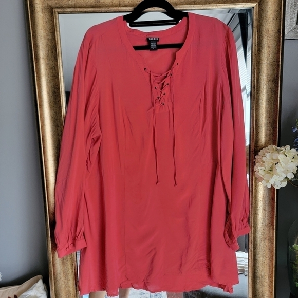 Torrid size 3 tunic top - Picture 1 of 6